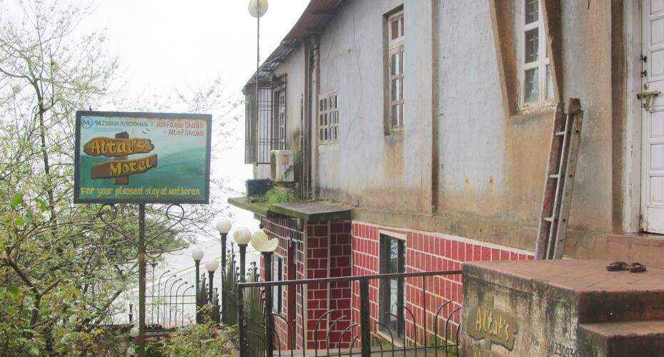 Altaf Motel, Matheran 1